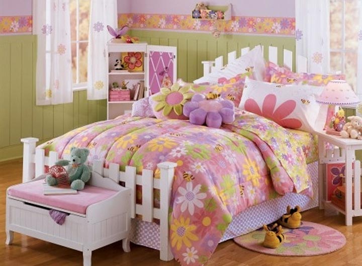 Girl bedroom decoration 